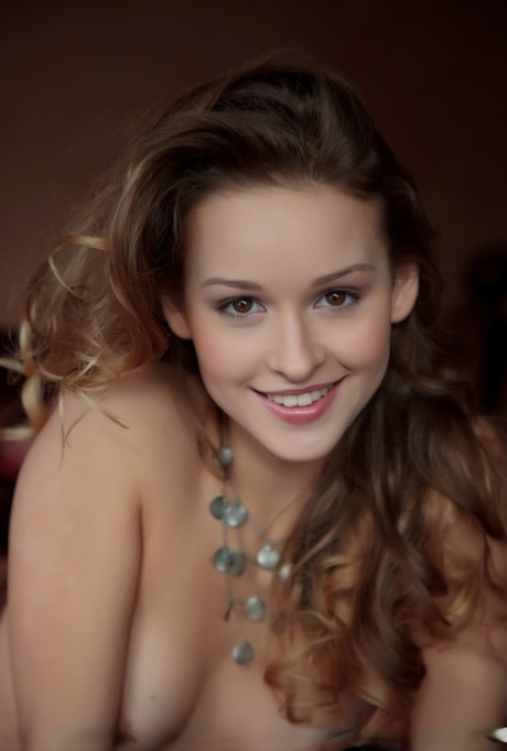 European glamour model Toxic A loosing pretty shaved twat from underwear 28850101