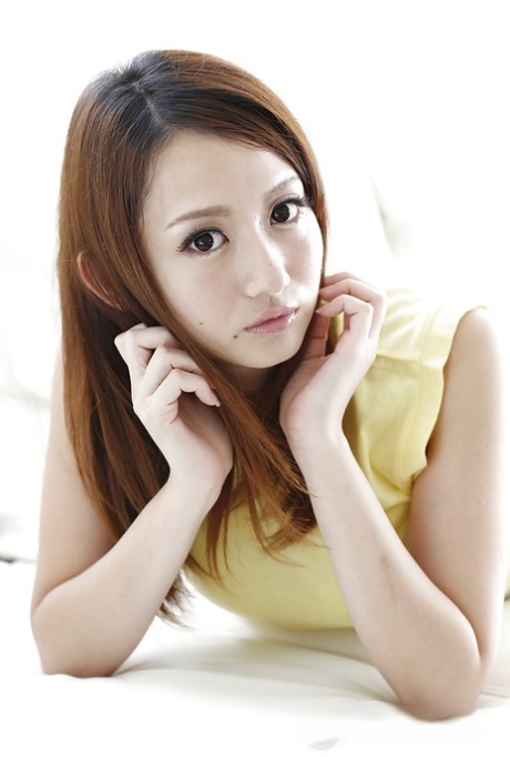 Japanese solo girl Reon Otawa unveiling all natural teen tits 93442974
